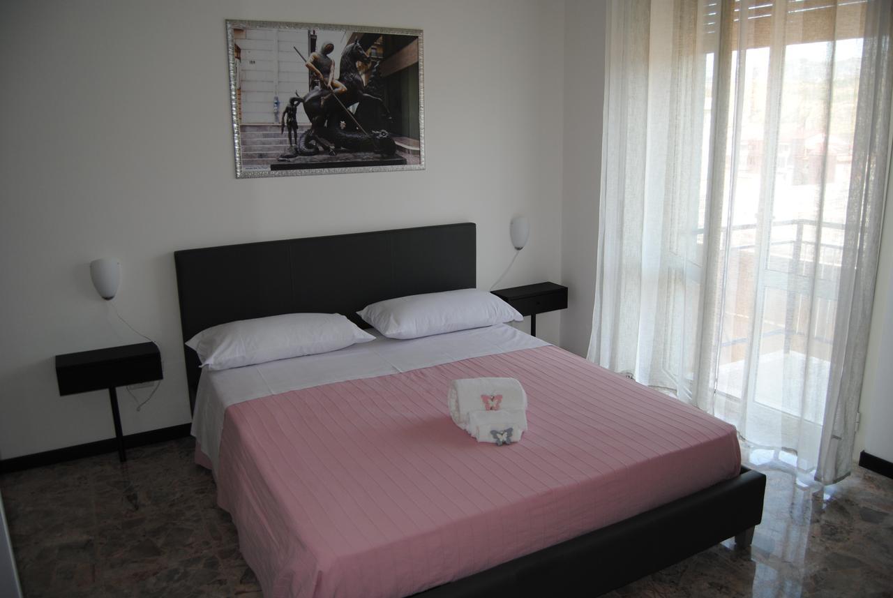 Le Sculture B&B Cosenza Exterior photo